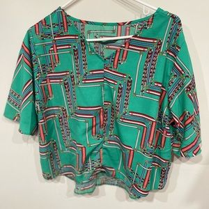 Green shirt, size M